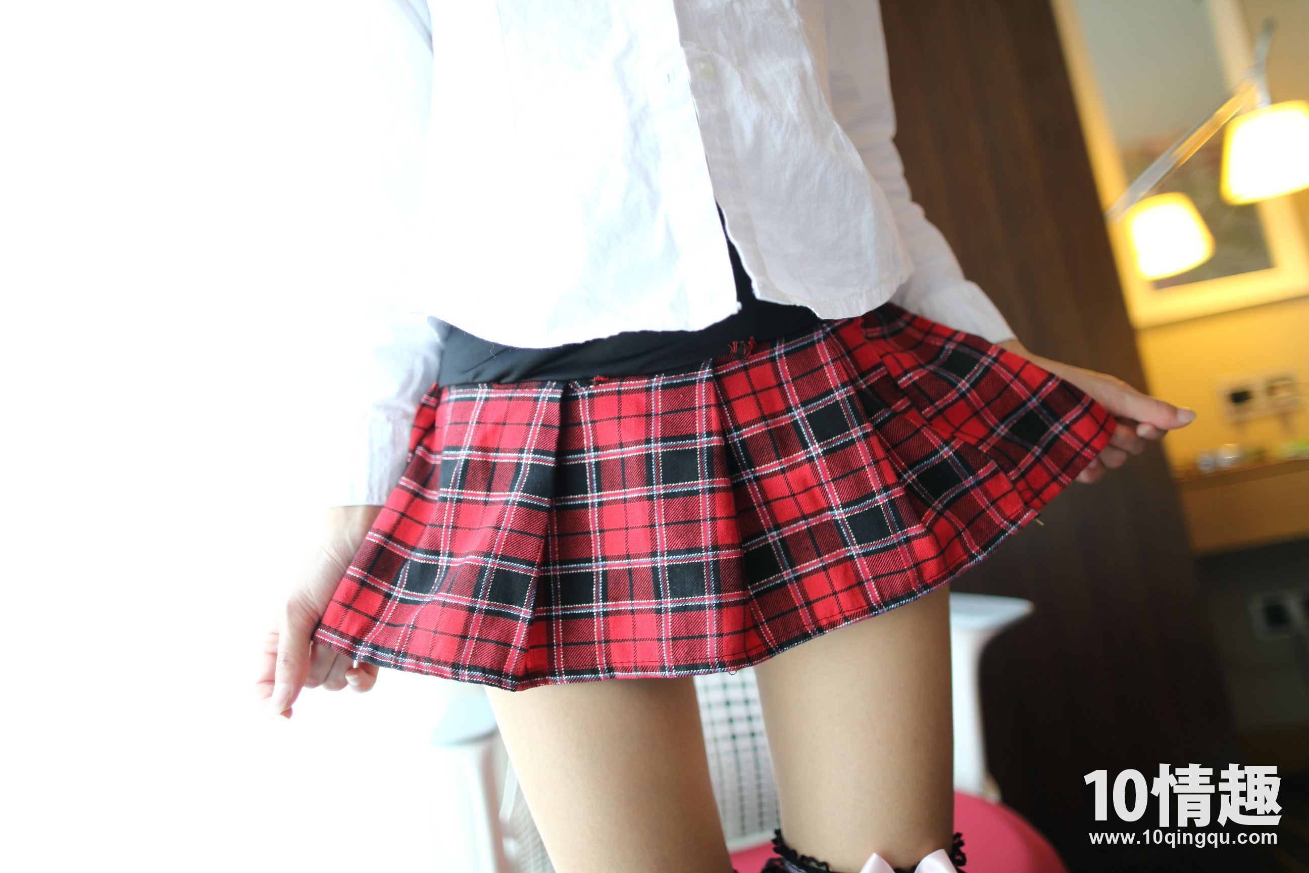 ROSI10情趣 2015.11.09 No.018 31P19MB